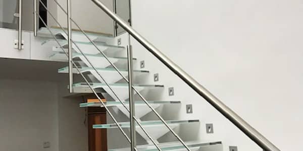 Escalier en métal et verre - Quat + - Luxembourg - Devis.lu