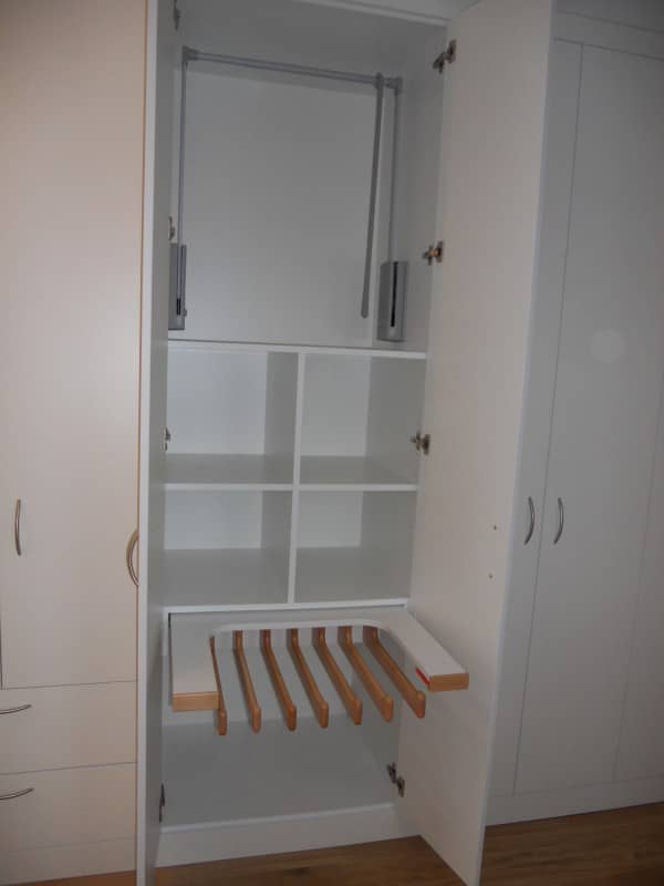 Dressing à rangement intégré Dressing à rangement intégré