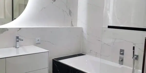 Carrelage marbre blanc et noir, rénovation salle de bain complète, KIRCHBERG
